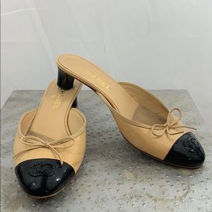 Chanel Patent Leather Tan and Black Slides